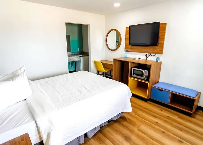 Days Inn By Wyndham Victorville