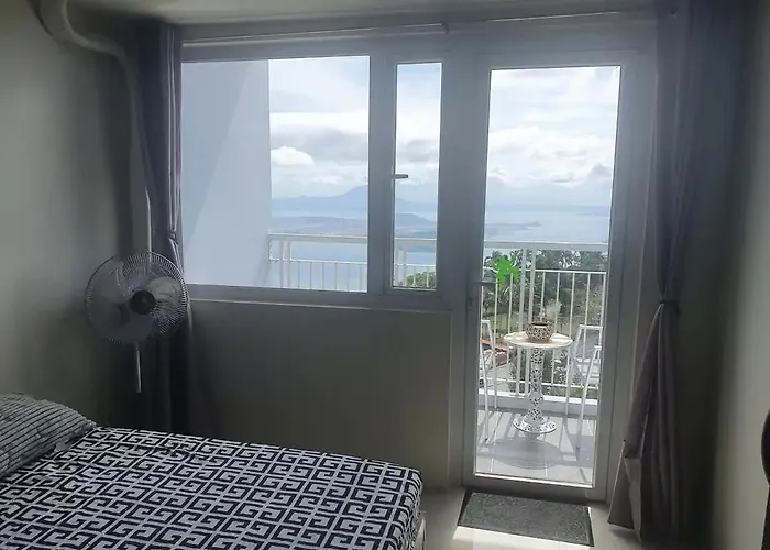 Panoramic View Of Taal 1727 Smdc With Wifi And Free Indoor Parking