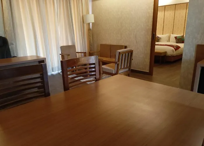 Abhyagama Hotel