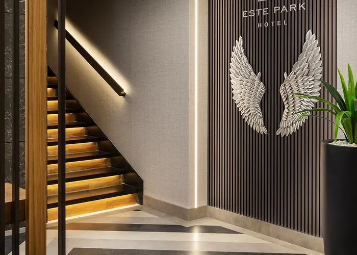 -- Este Park Hotel -- Part Of Urban Chic Luxury Design Hotels - Parking & Compliments - Next To Shopping & Dining Mall Plovdiv