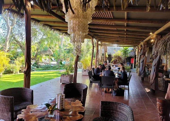 Hotel Manavai