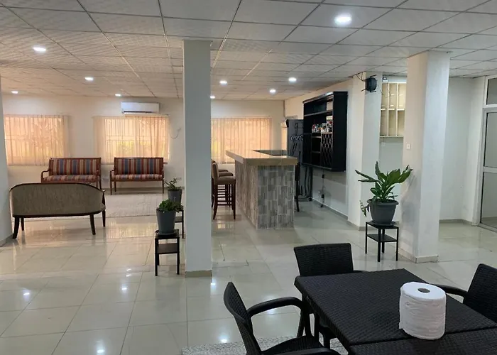 Sky Inn Hotel