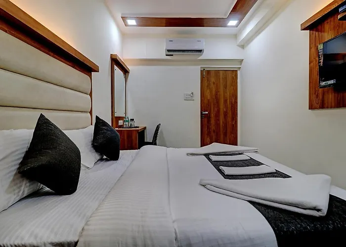 Sun Inn Residency Rabale
