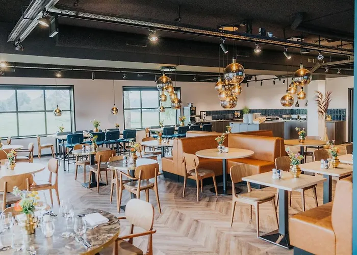 Hotel Sportsbar&Brasserie Dorhout Mees