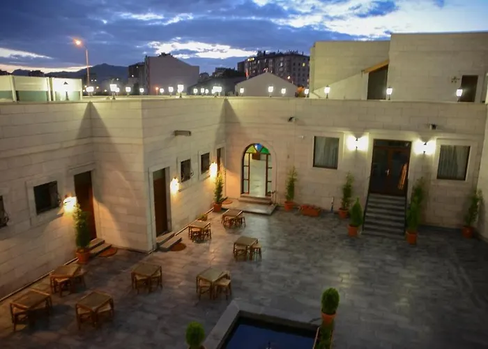 Setenonu 1892 Hotel