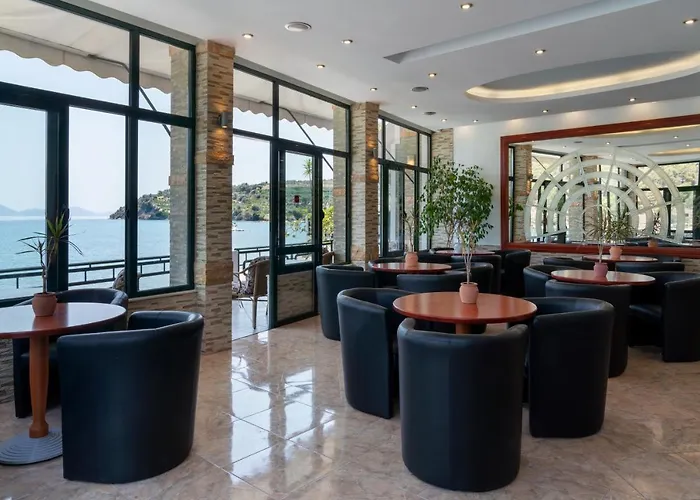 Binji Hotel