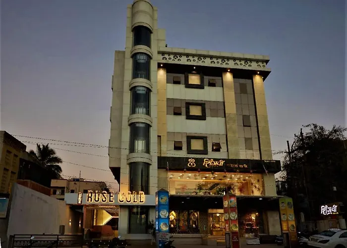 Hotel Rose Gold