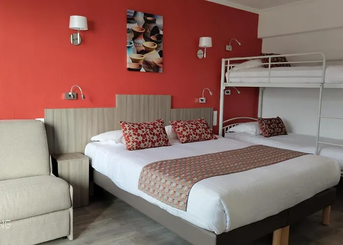 Logis Hôtel Les Bleuets