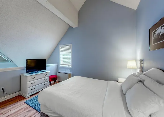 Condo 110 At North Creek Resort