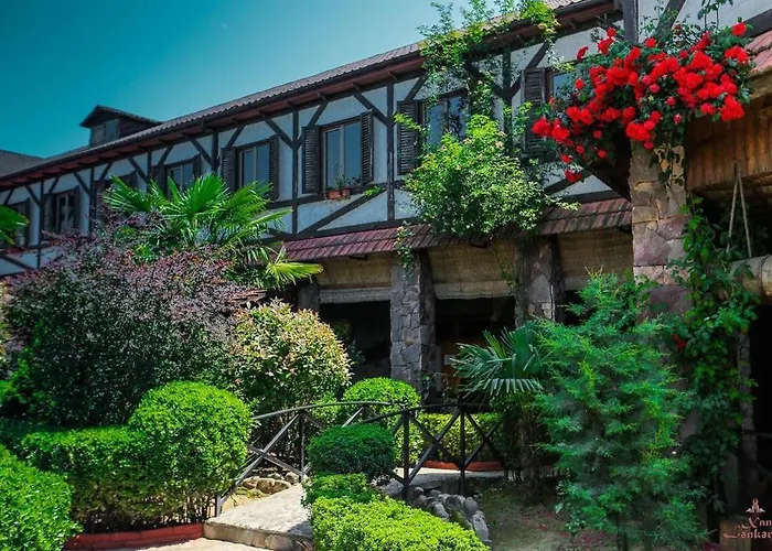 Khan Lankaran Hotel
