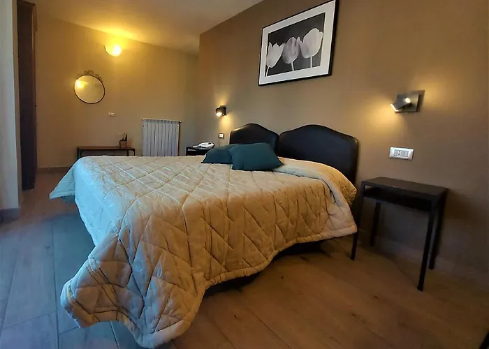 Hotel Altopiano Delle Rocche