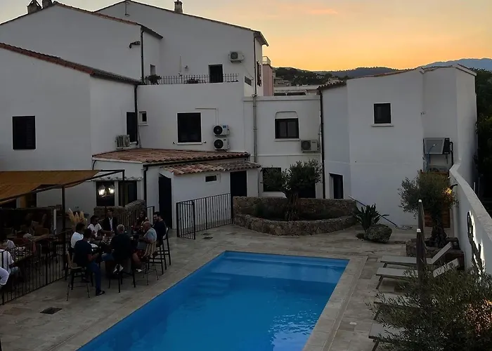 Hôtel Restaurant La Caravelle