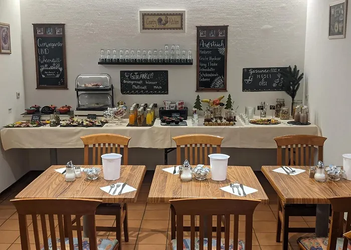 Rheinauer Hof - Bed & Breakfast