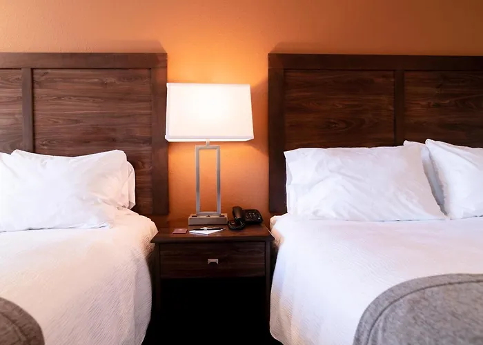 Riviera Motor Lodge