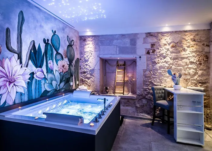 Siricyaus Luxury Room