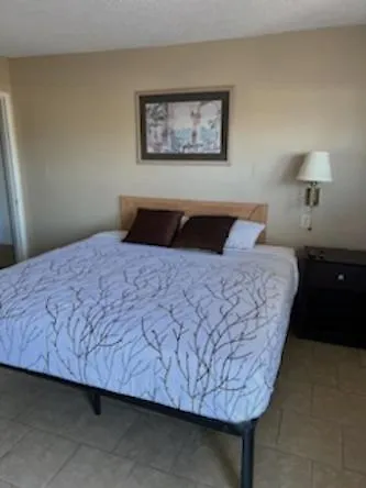 Budget Inn Decatur Priceville