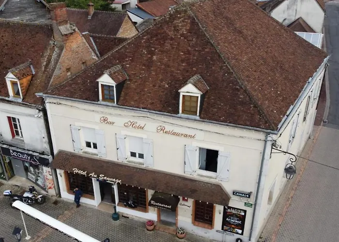 Au Sauvage
