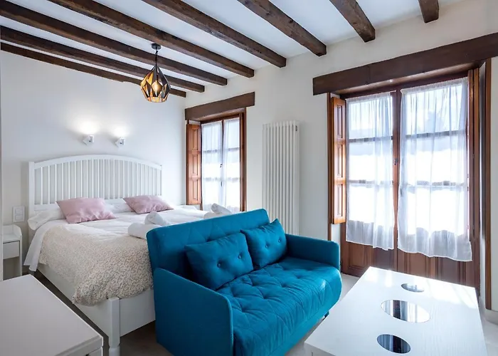 Apartamentos Los Edules