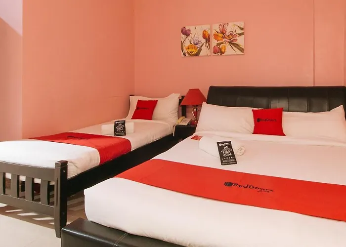 Holiday Plaza Hotel Tuguegarao City