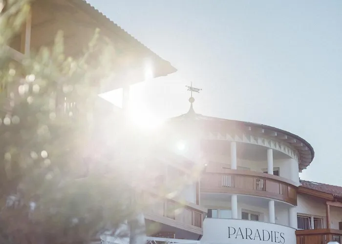 Hotel Paradies