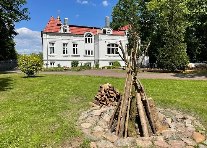 Jagdschloesschen Schwartow