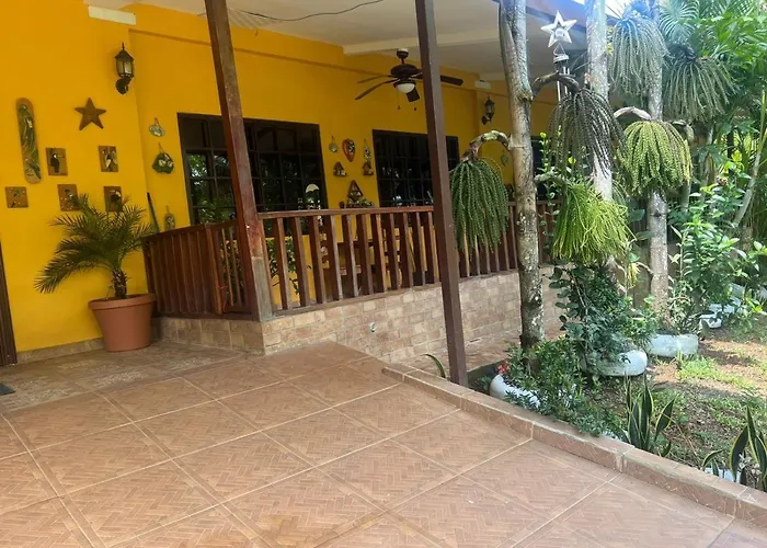 Hotel Ecologico Bluerock