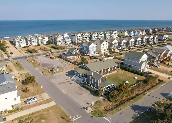 Nags Head Beach Inn By Kees Vacations