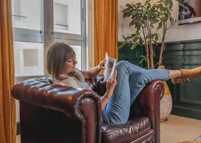 Ama Hotel