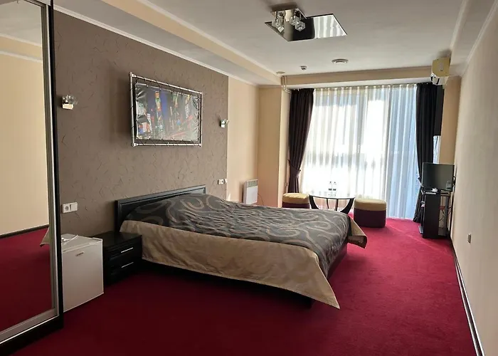 Mark Plaza Hotel