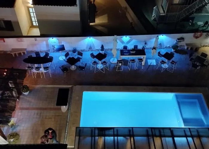 Hotel Raxa