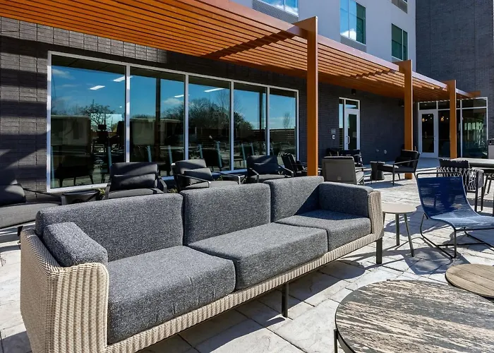 Towneplace Suites By Marriott Canton Riverstone Parkway