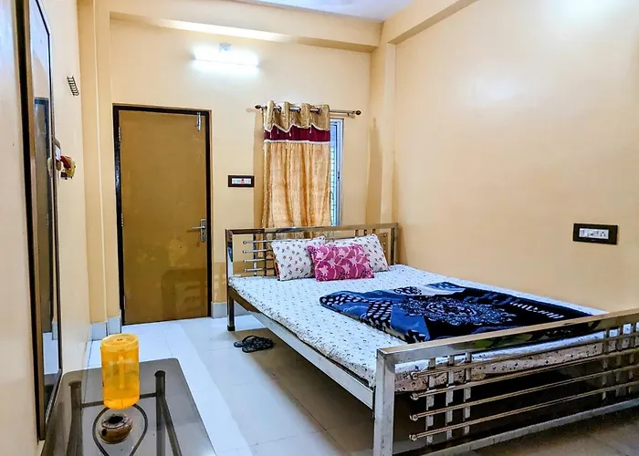 Sundarban Tulip Homestay, Pakhiralay, Wb