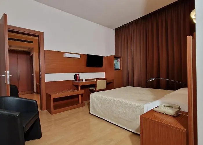 Bella Italia Palace Hotel