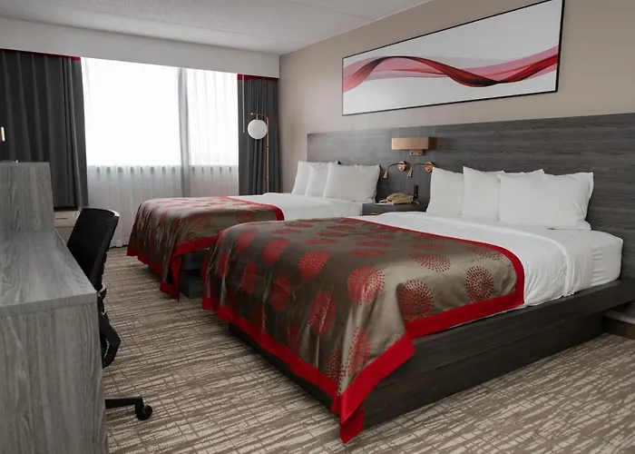 Ramada By Wyndham Cedar Rapids