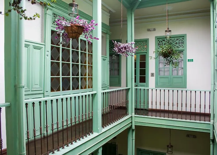 Hotel Casa De La Vega