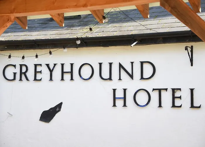Greyhound Hotel