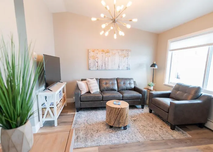 Colony Suites
