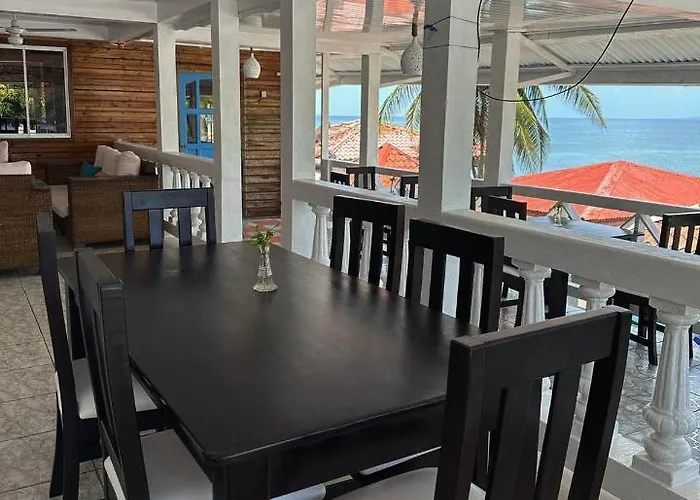Los Delfines Hotel&Dive Center