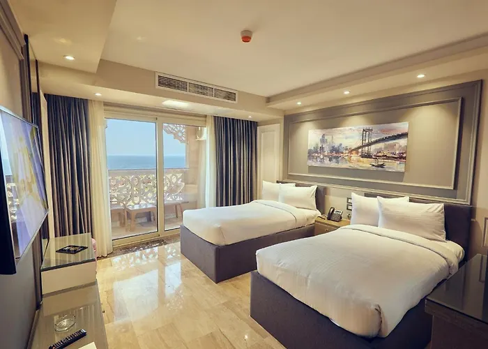 Grand Hotel Port Said