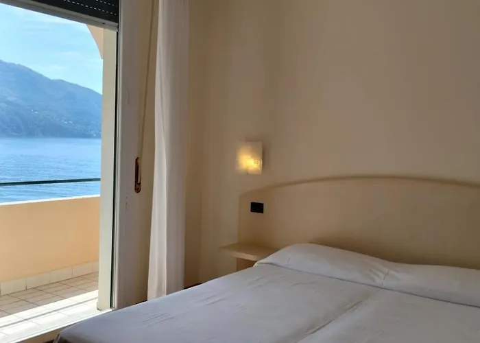 Hotel Elena