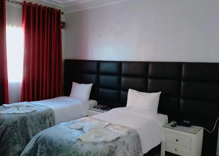 Hotel Hadaik Ain Asserdoune
