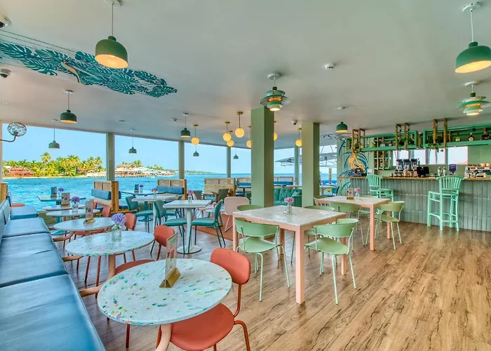 Bocas Paradise Hotel