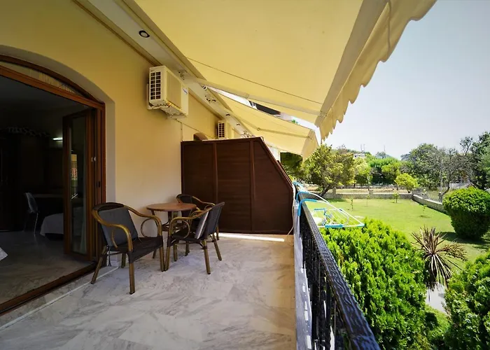 Villa Ilias