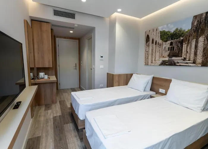 Titania Hotel