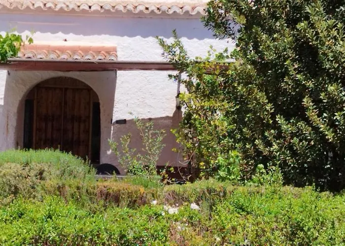 Casas Cueva La Tala
