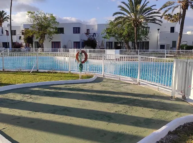 Alojamientos Playa Centro Corralejo 9