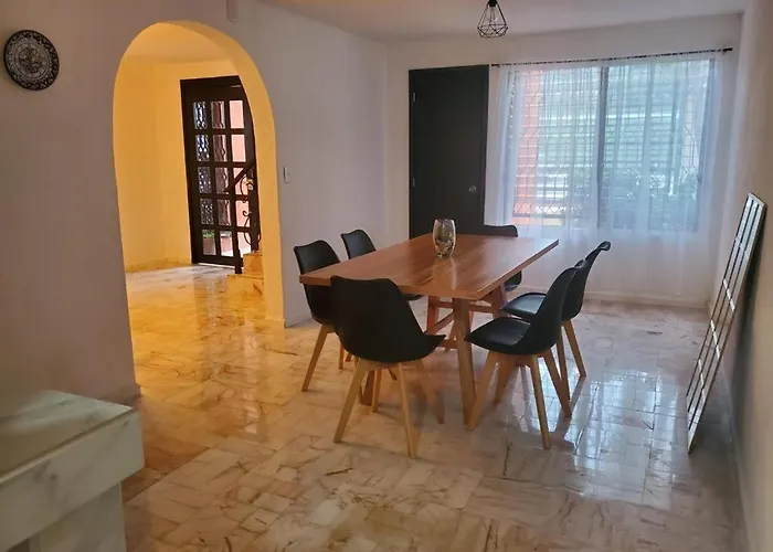 Casa Las Palmas