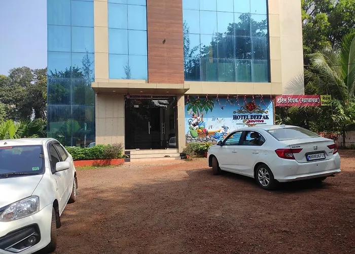 Hotel Deepak Executive, Ganpatipule