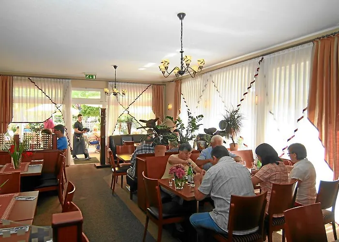 Hotel-Restaurant Axion