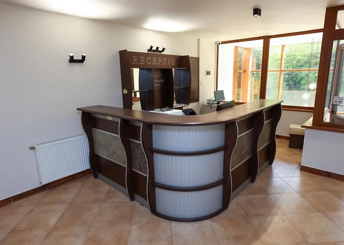 Camere De Inchiriat Dusan Si Fiul Resita Sud - Self Check In